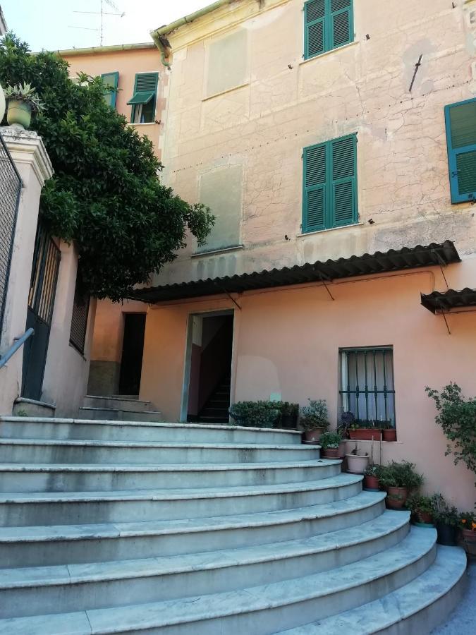 Apartamento La Dimora Del Sole Finale Ligure Exterior foto