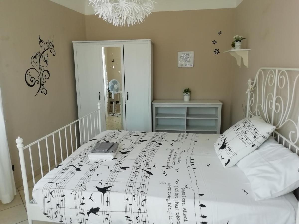 Apartamento La Dimora Del Sole Finale Ligure Exterior foto
