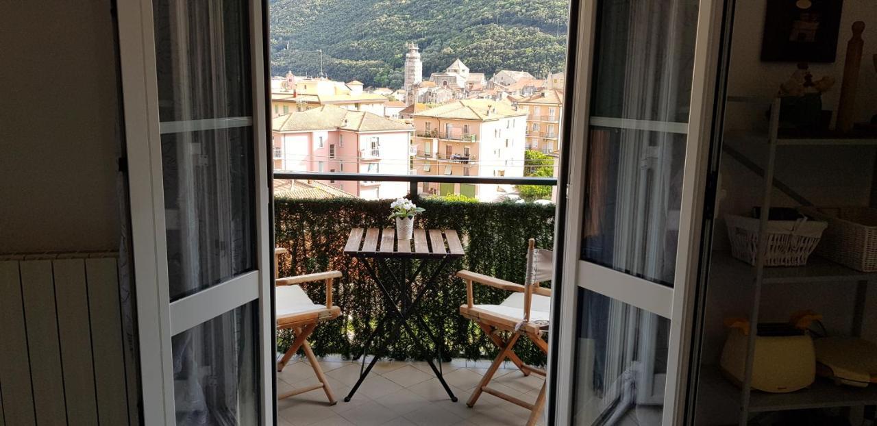 Apartamento La Dimora Del Sole Finale Ligure Exterior foto