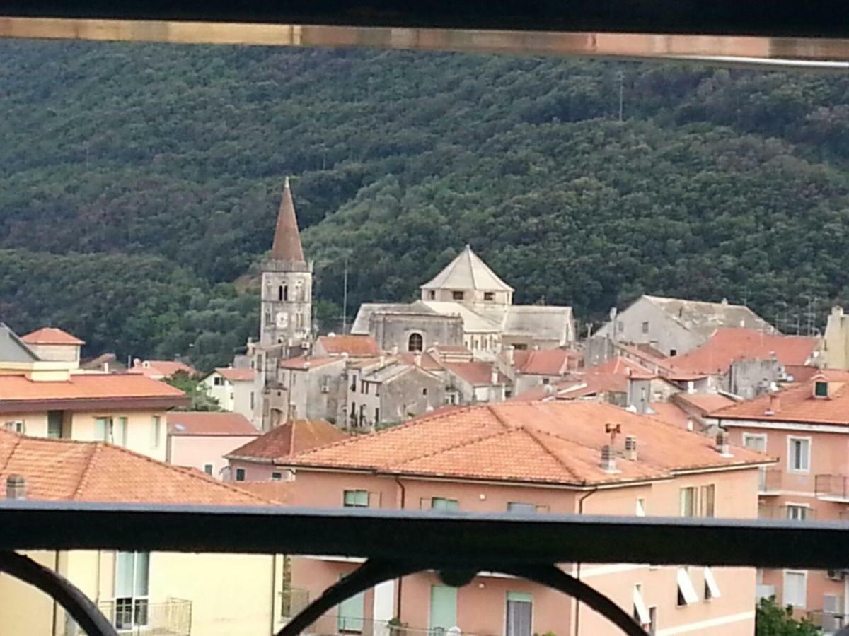 Apartamento La Dimora Del Sole Finale Ligure Exterior foto